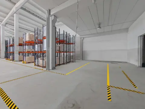Nave industrial en calle Rosello Del, nº 3